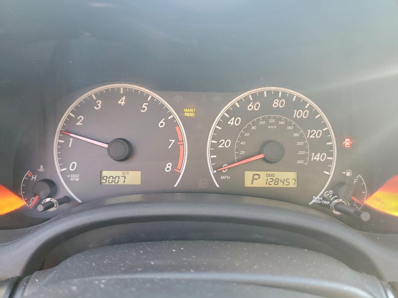 2011 TOYOTA COROLLA BASE photo 9