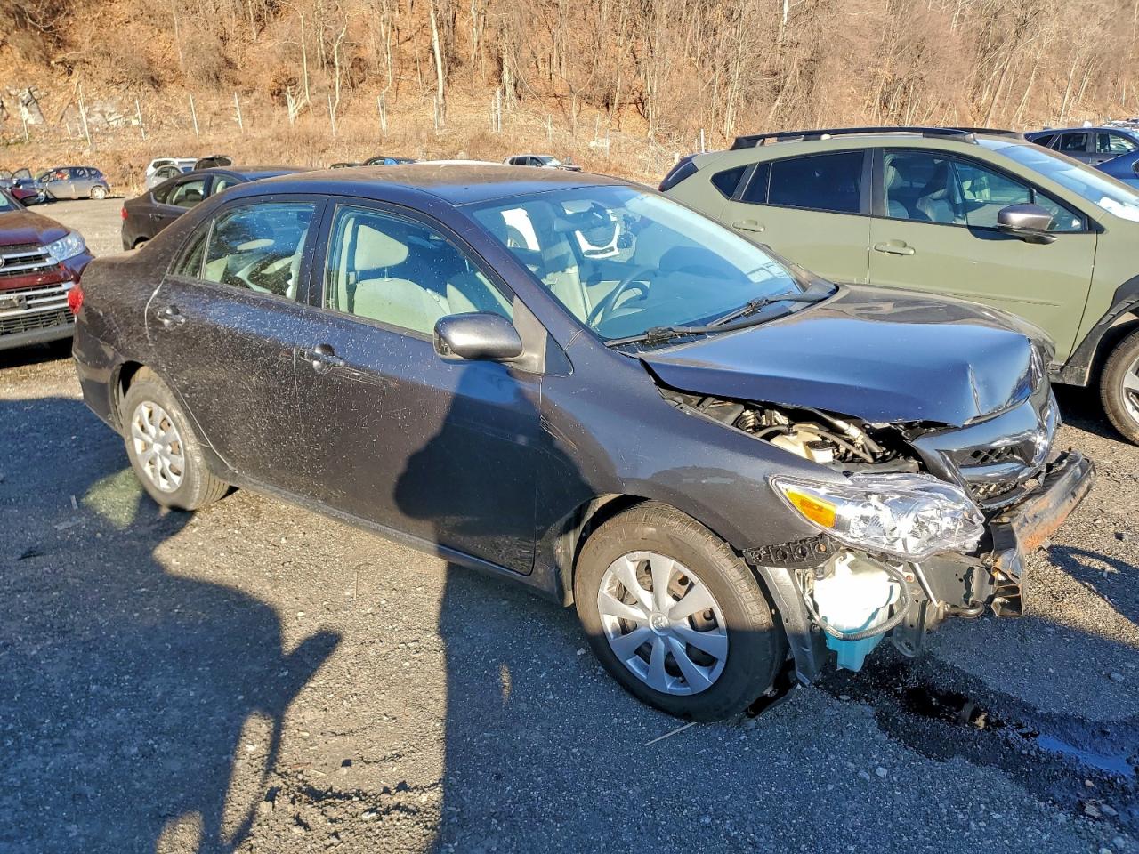 2011 TOYOTA COROLLA BASE photo 4