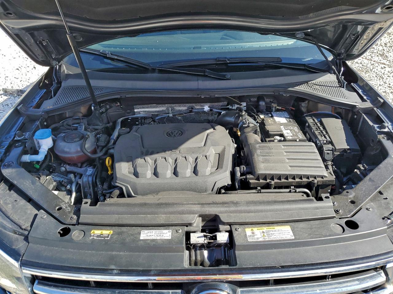 2024 VOLKSWAGEN TIGUAN SE photo 12