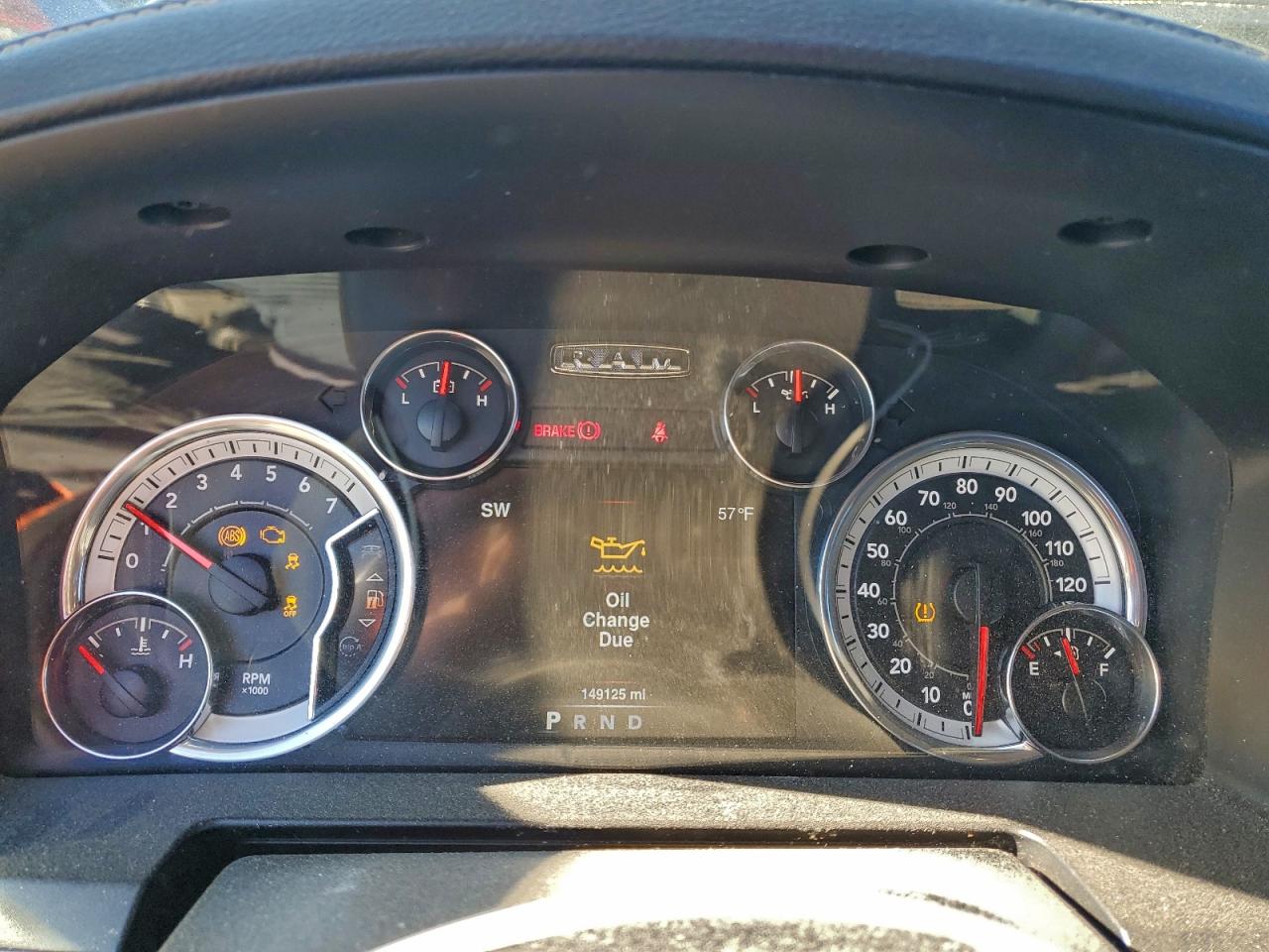 2013 RAM 1500 SPORT photo 9