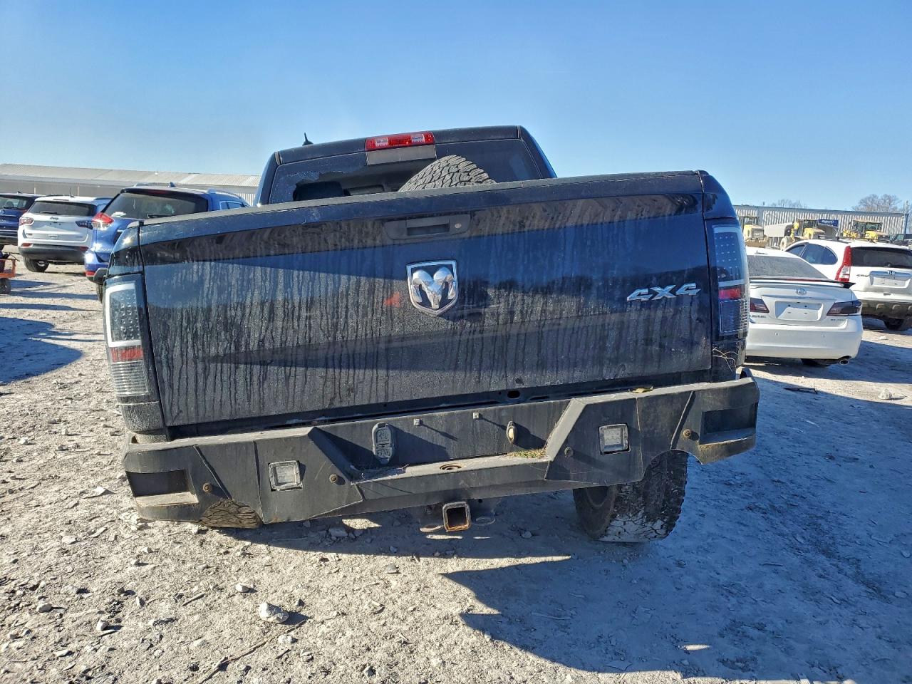 2013 RAM 1500 SPORT photo 6