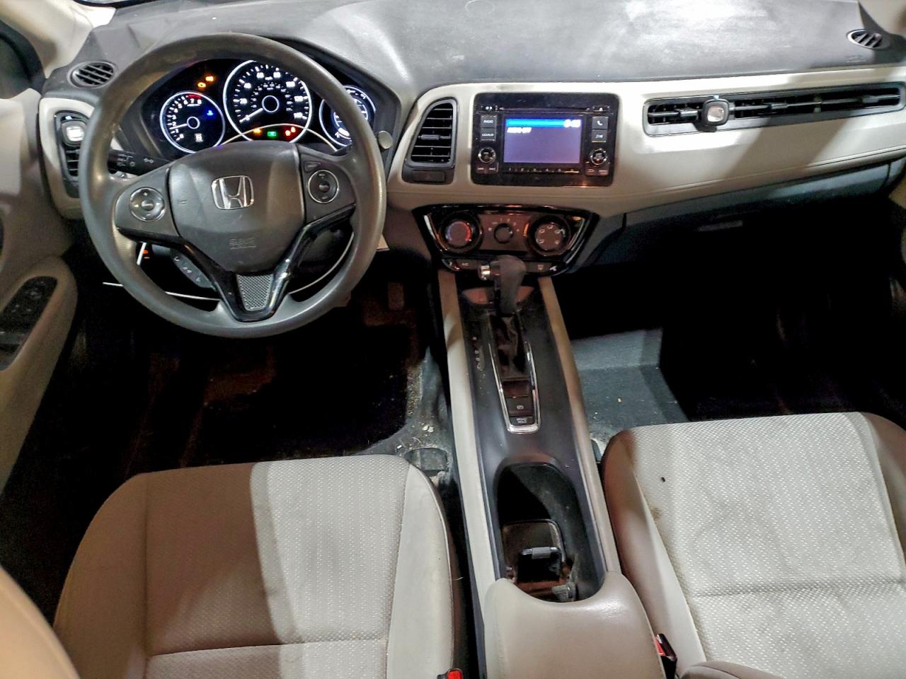 2016 HONDA HR-V LX photo 8