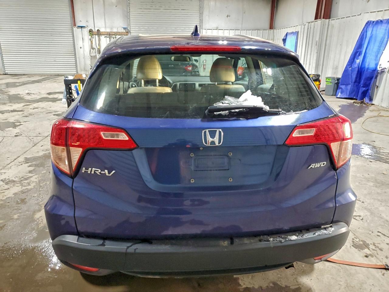 2016 HONDA HR-V LX photo 6