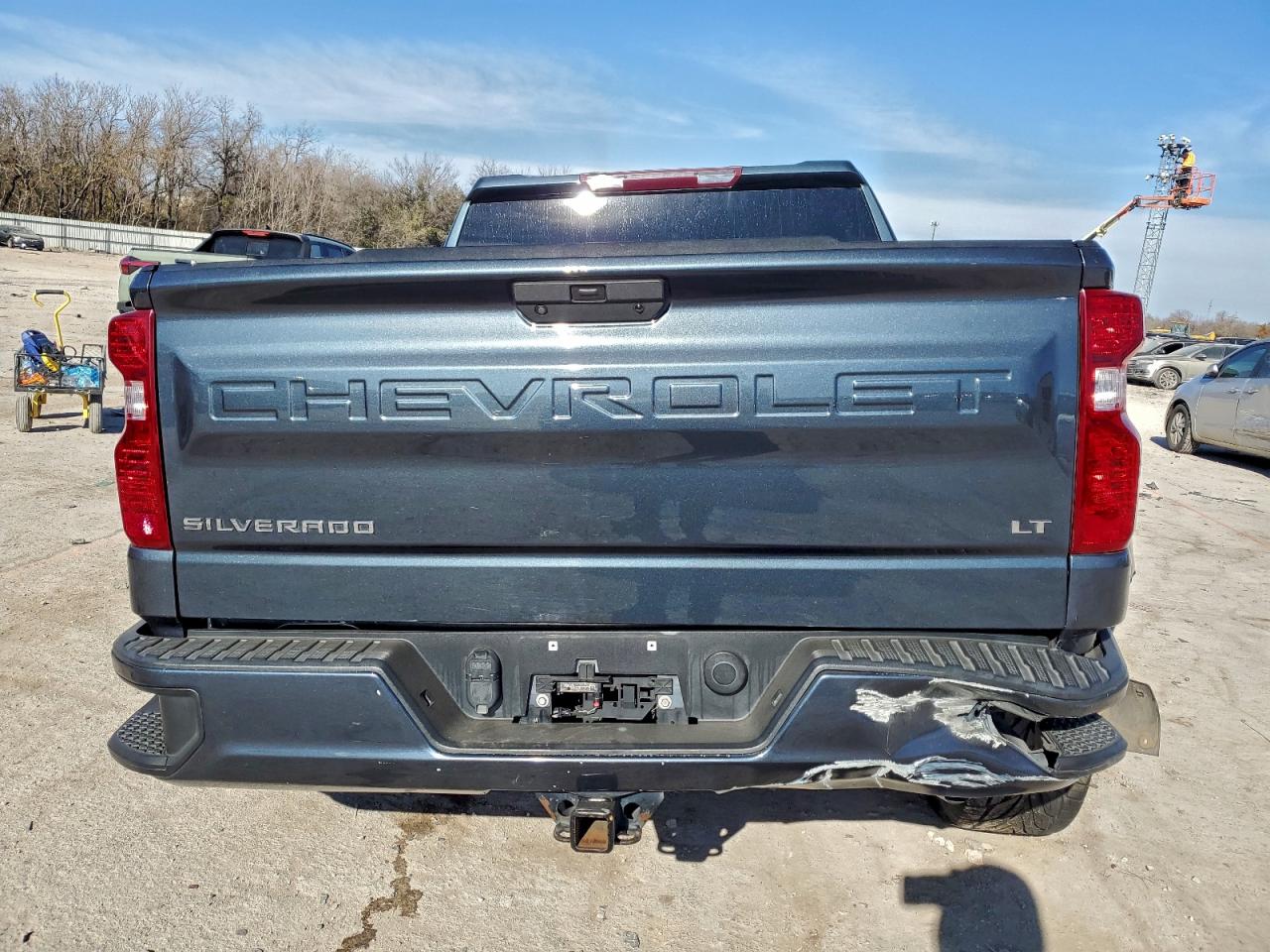 2019 CHEVROLET SILVERADO C1500 LT photo 6