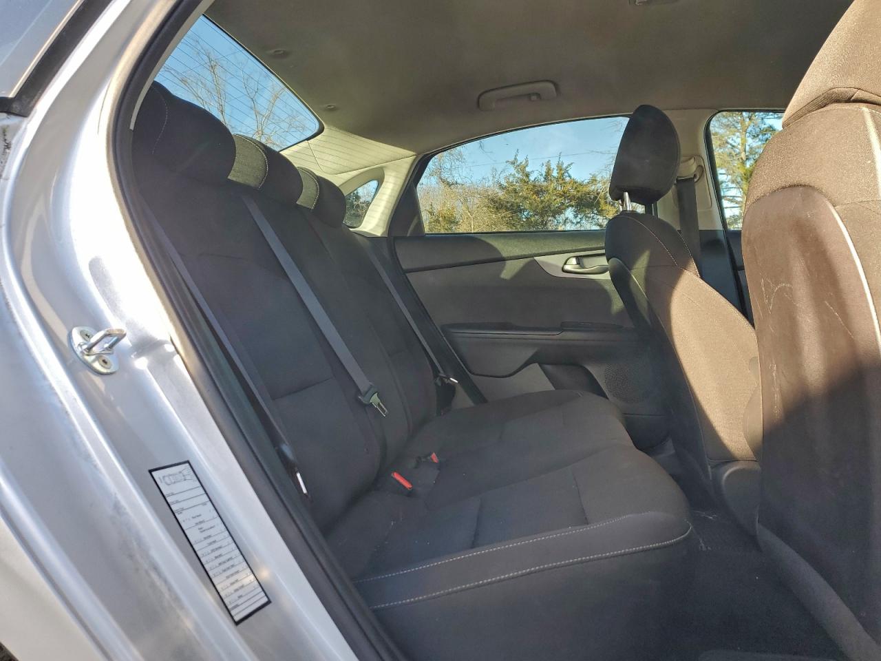 2021 KIA FORTE FE photo 19