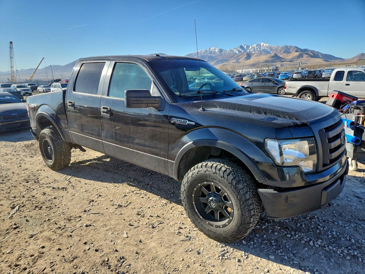 2012 FORD F-150 XLT photo 4