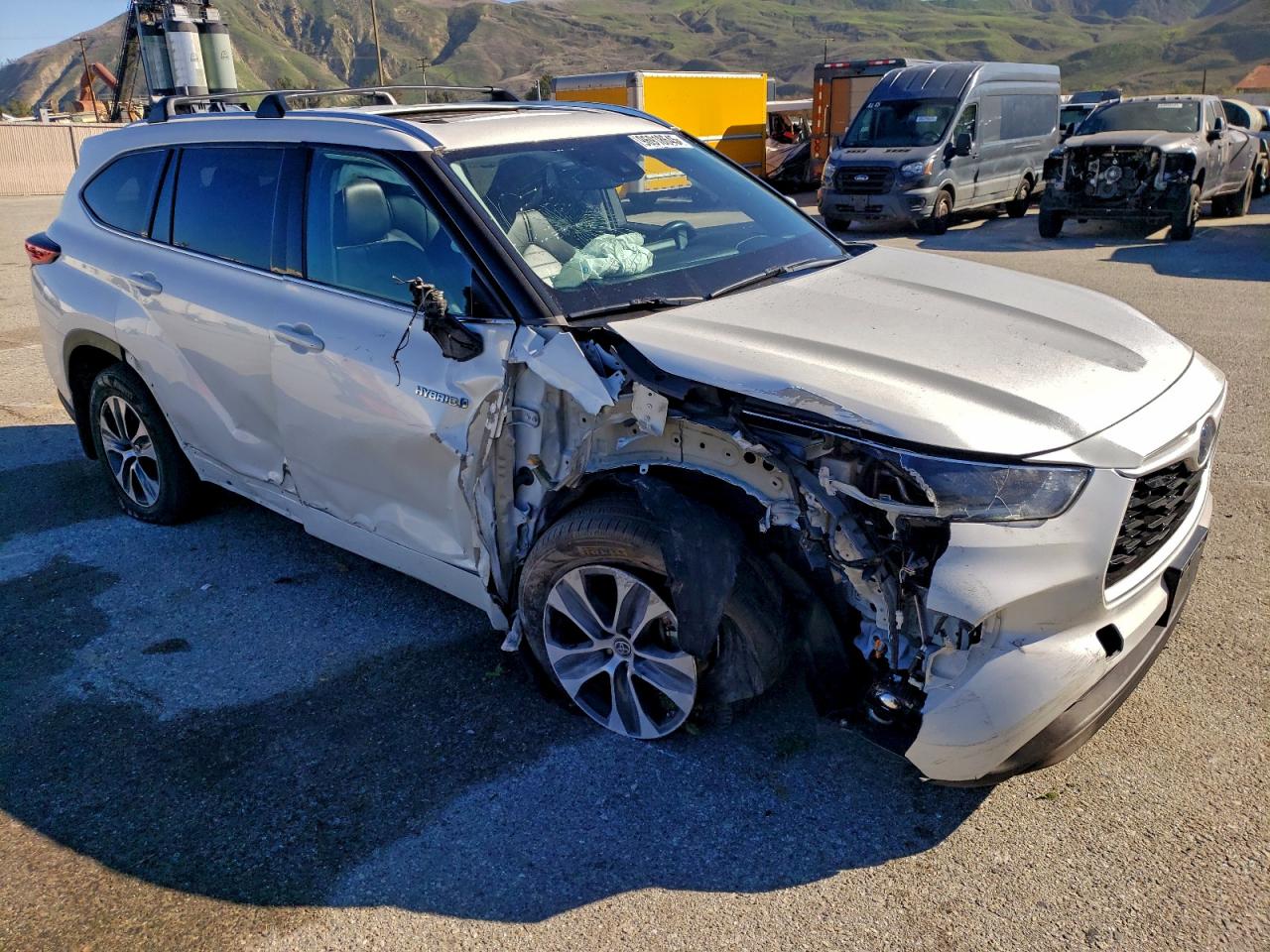2021 TOYOTA HIGHLANDER HYBRID XLE photo 4