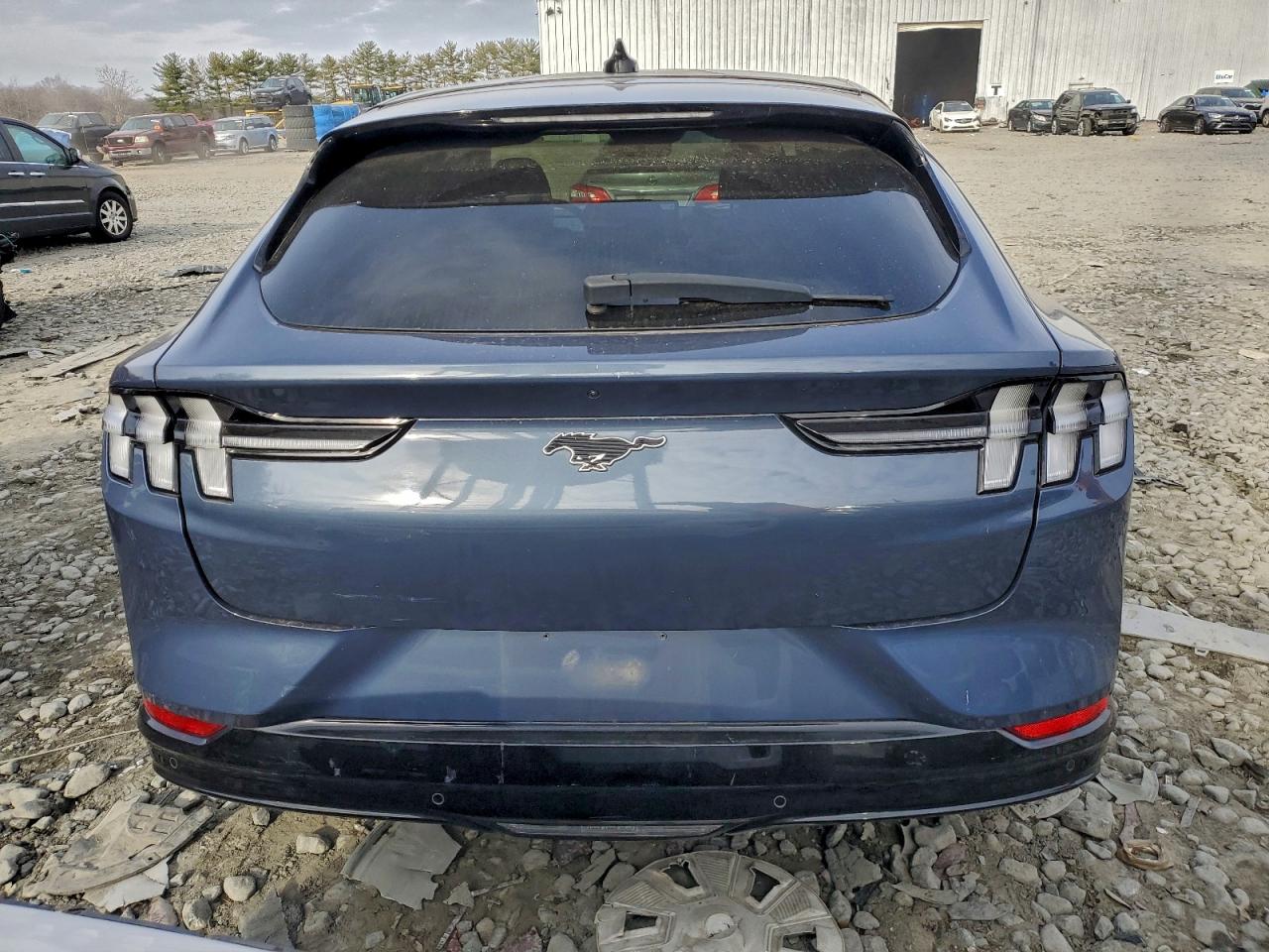 2021 FORD MUSTANG MACH-E PREMIUM photo 6