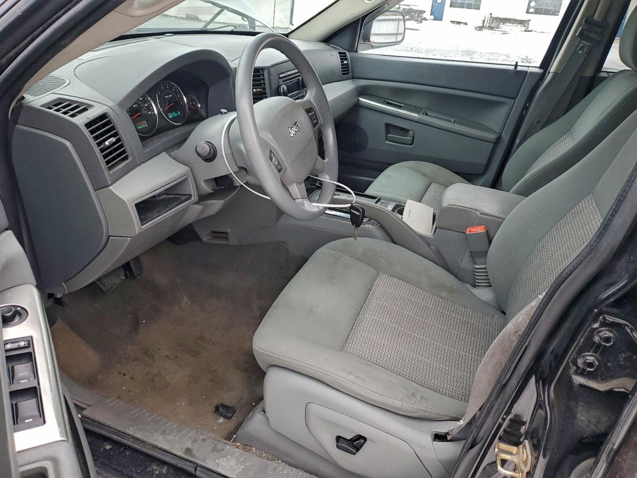 2007 JEEP GRAND CHEROKEE LAREDO photo 7
