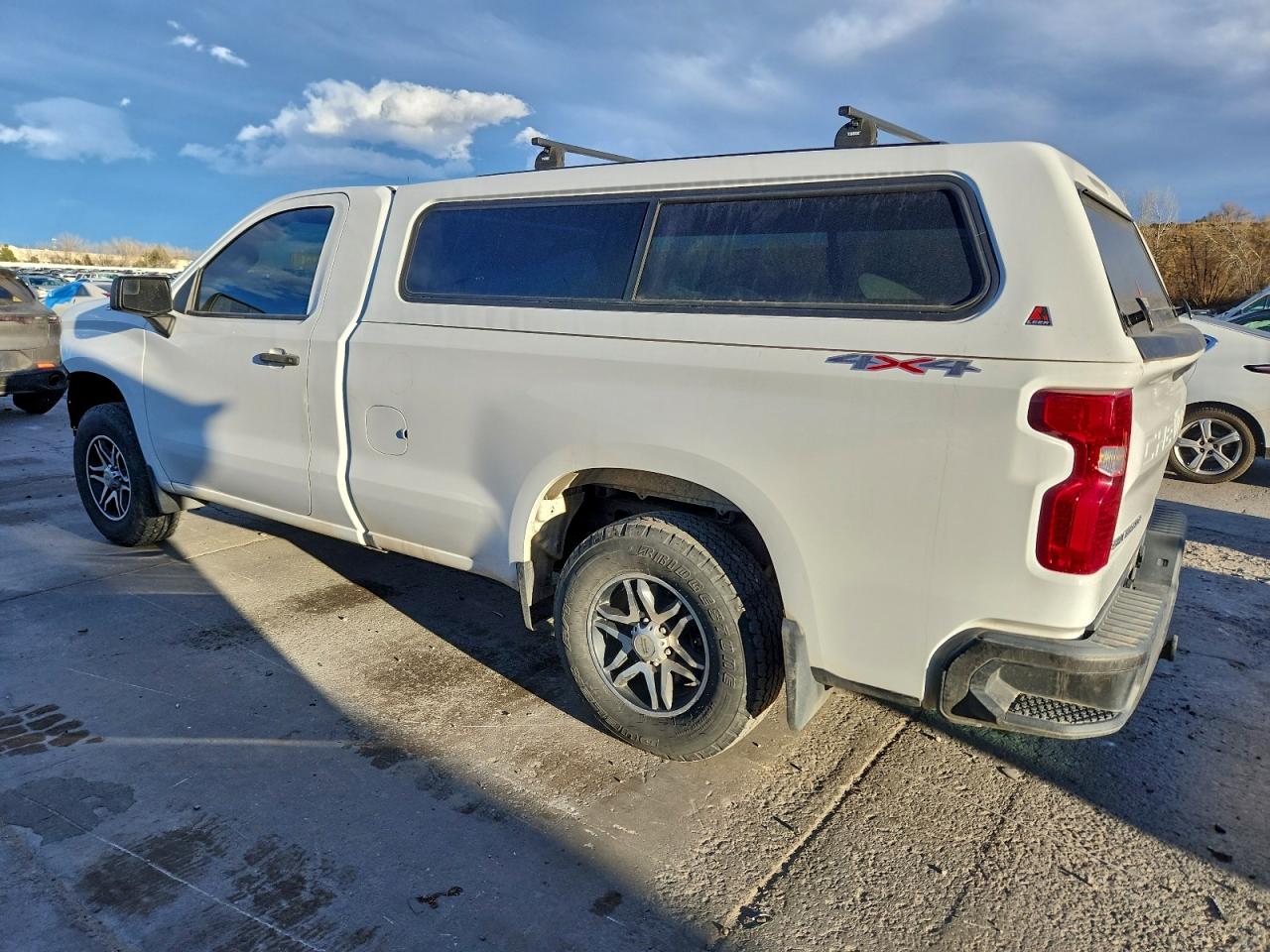 2019 CHEVROLET SILVERADO K1500 photo 2
