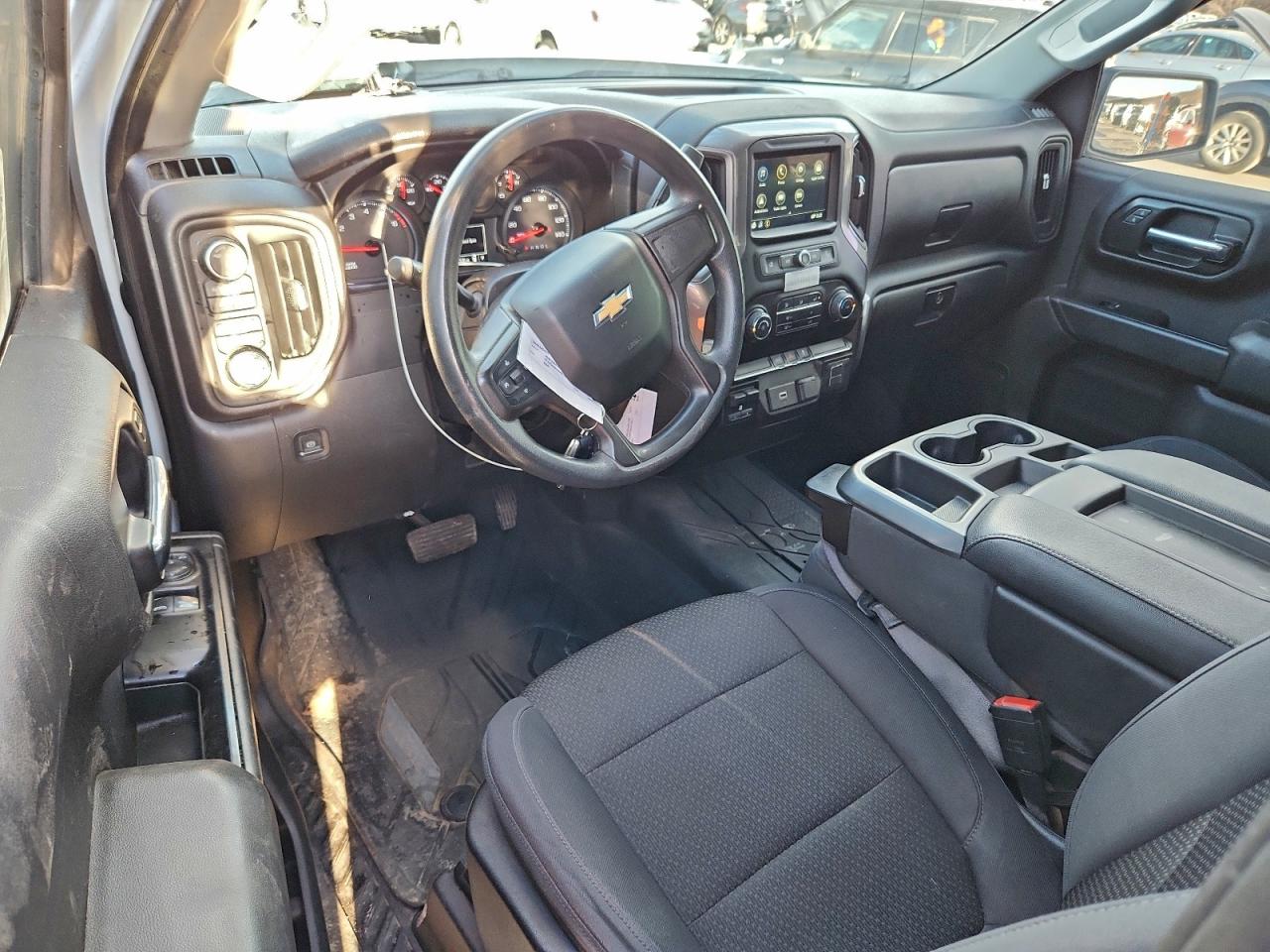 2019 CHEVROLET SILVERADO K1500 photo 8