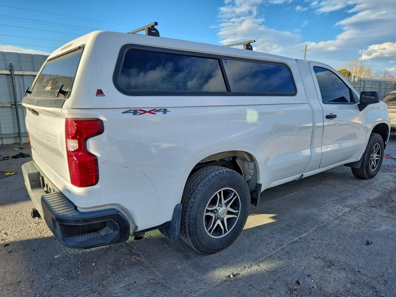 2019 CHEVROLET SILVERADO K1500 photo 3