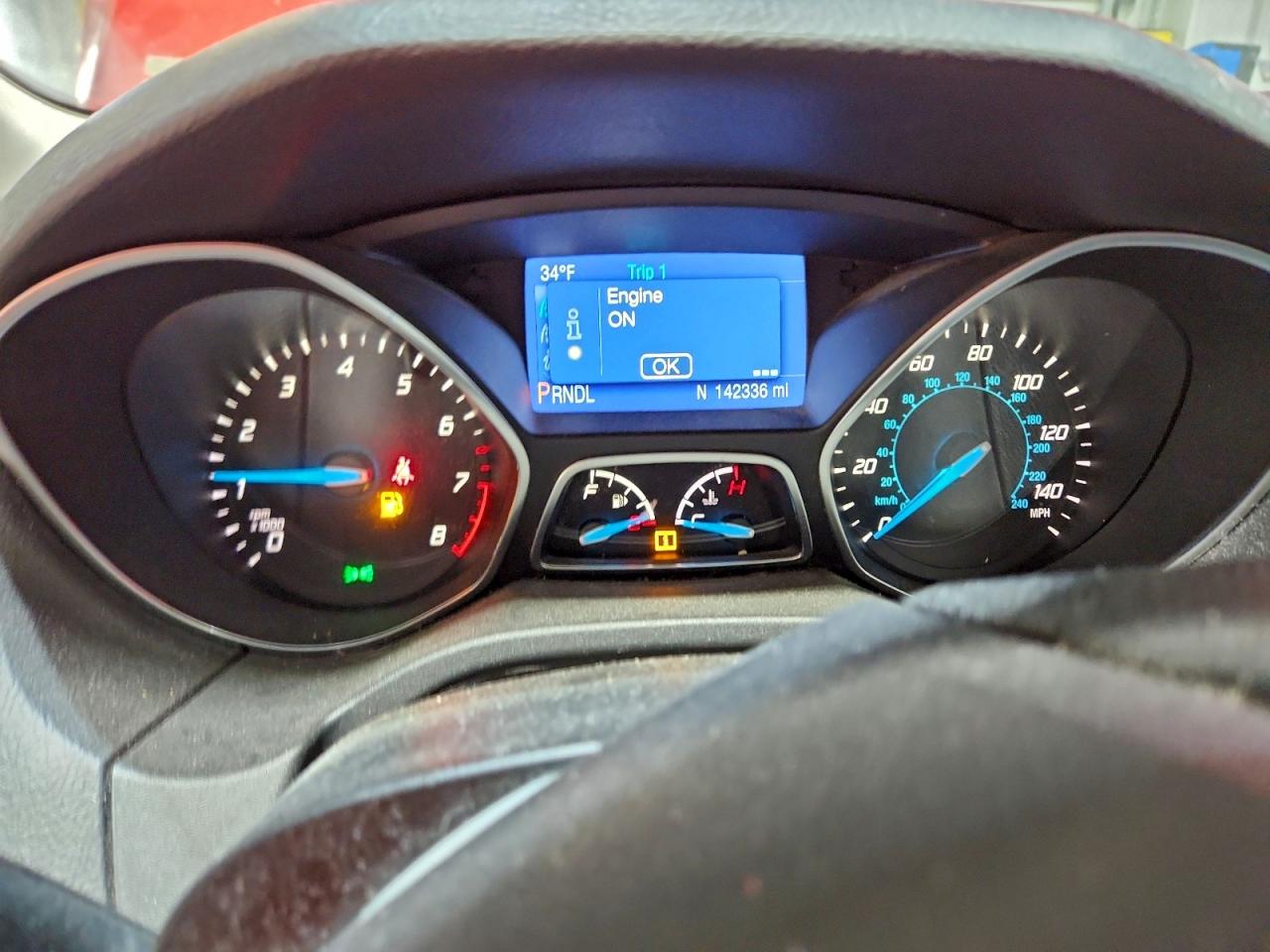 2014 FORD FOCUS SE photo 9