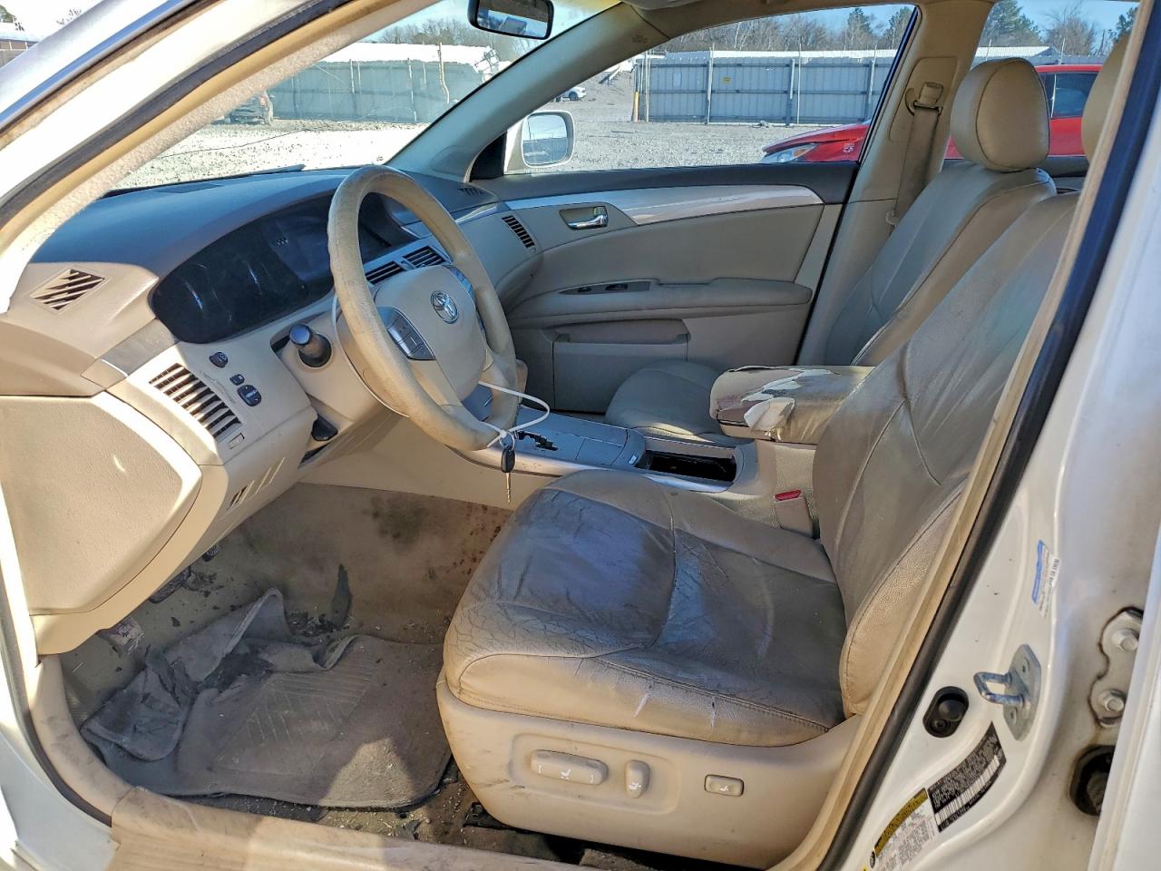 2006 TOYOTA AVALON XL photo 7