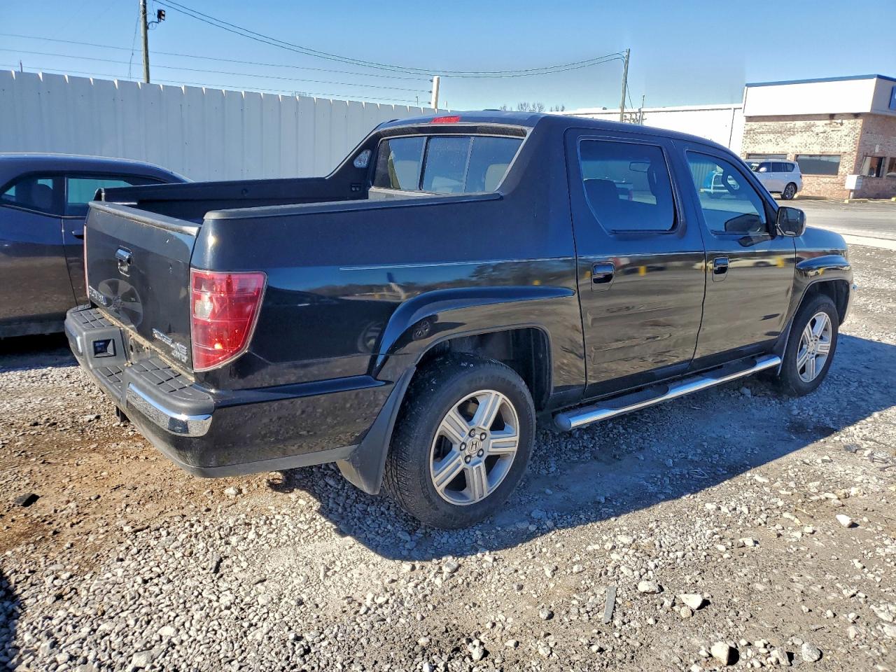 2010 HONDA RIDGELINE RTL photo 3