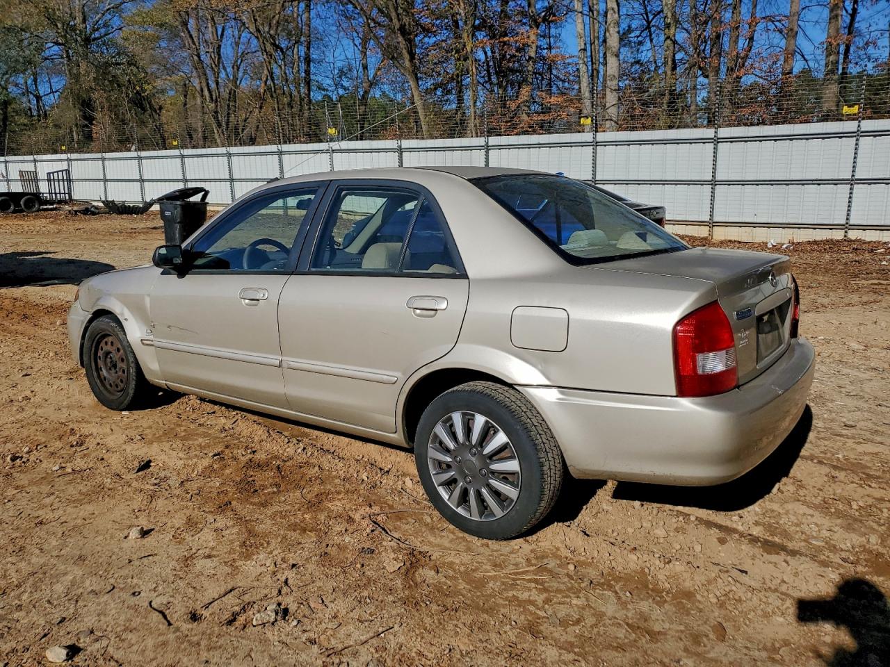 2001 MAZDA PROTEGE LX photo 2