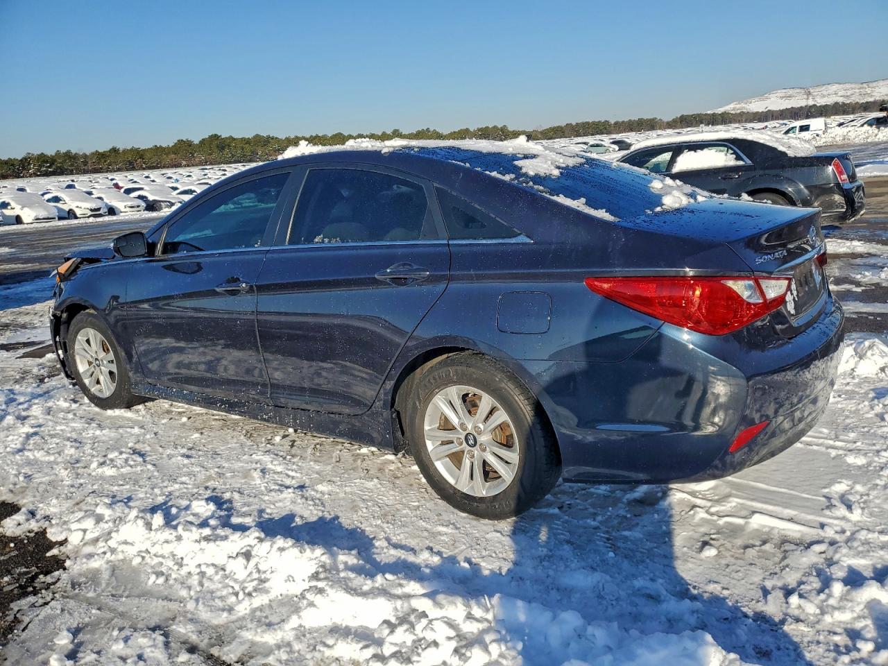 2014 HYUNDAI SONATA GLS photo 2
