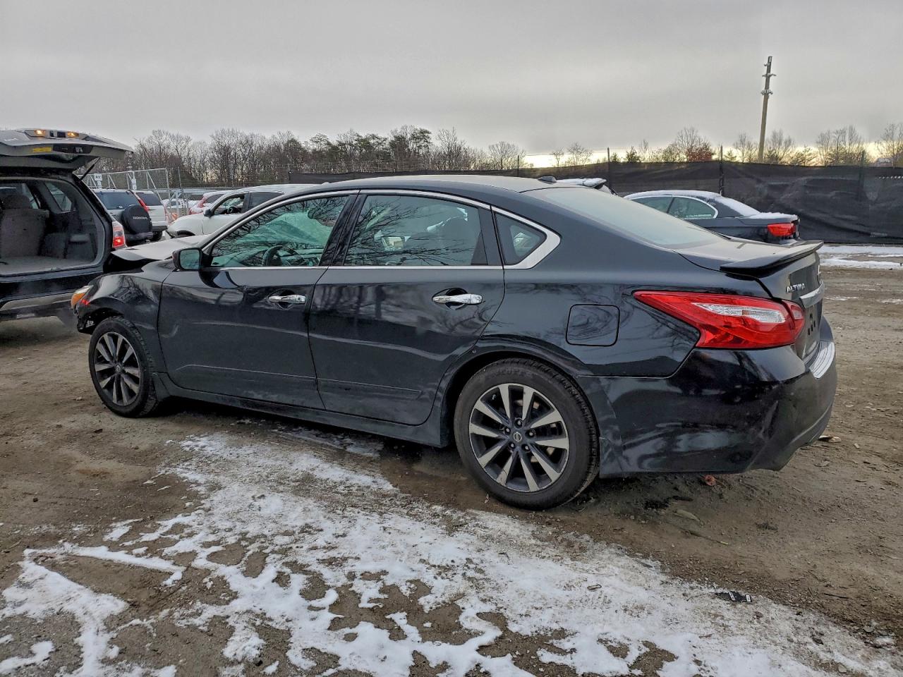 2016 NISSAN ALTIMA 2.5 photo 2