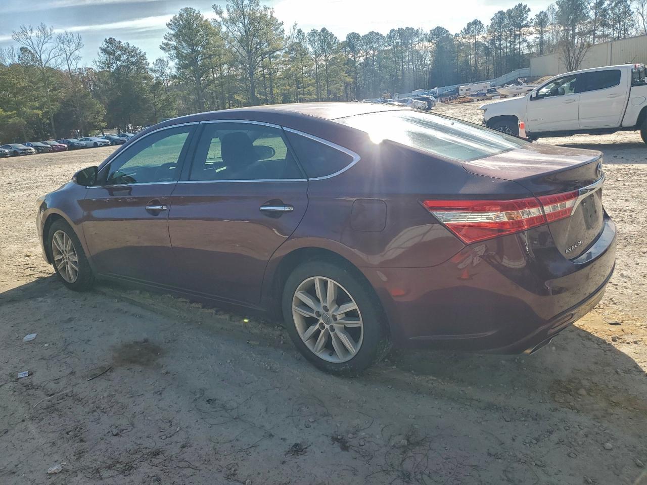 2013 TOYOTA AVALON BASE photo 2