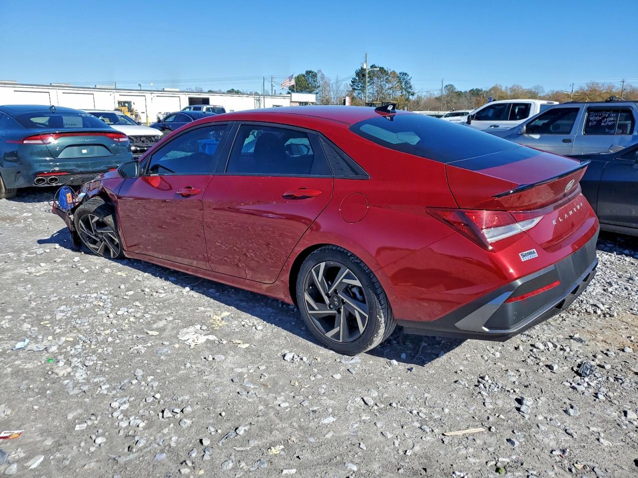 2025 HYUNDAI ELANTRA SEL SPORT photo 2