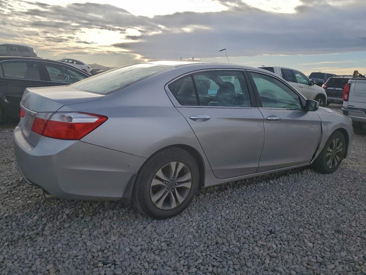 2014 HONDA ACCORD LX photo 3