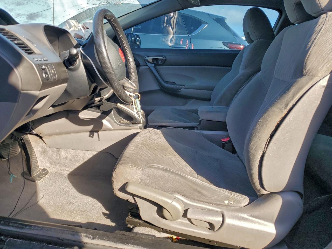 2010 HONDA CIVIC LX photo 7