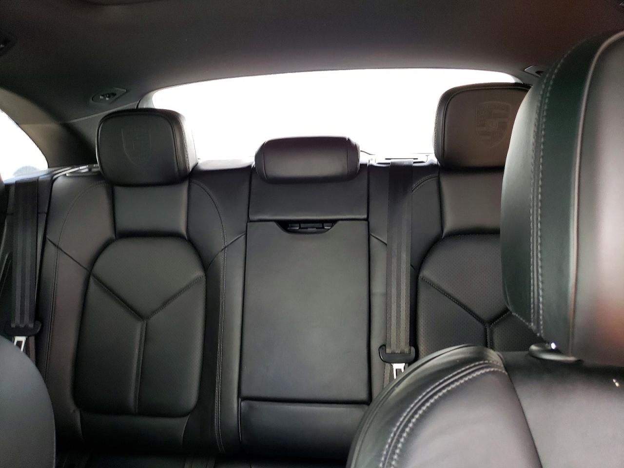 2017 PORSCHE MACAN S photo 10
