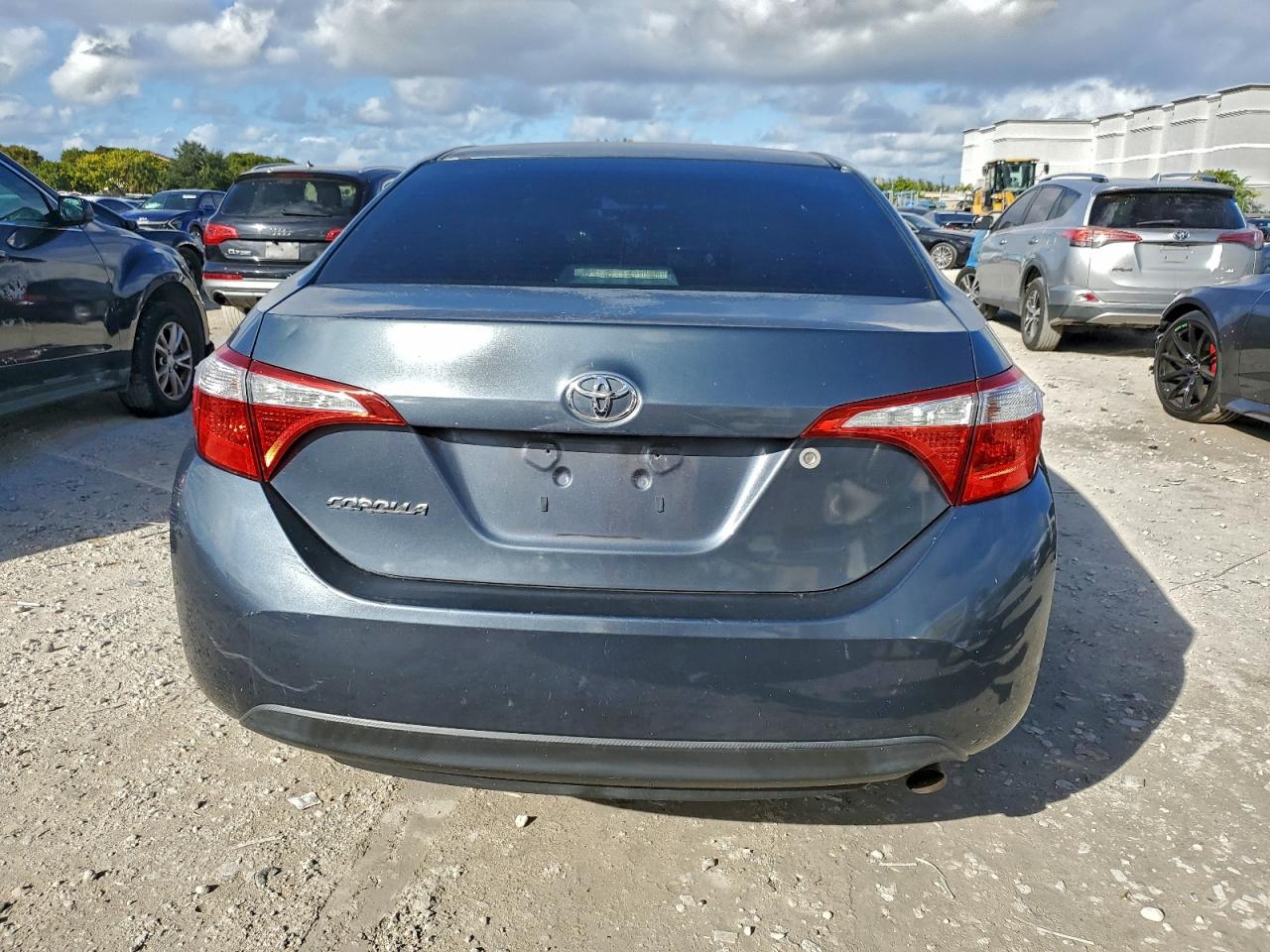 2016 TOYOTA COROLLA L photo 6