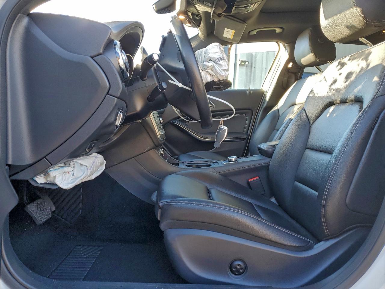 2019 MERCEDES-BENZ GLA 250 4MATIC photo 7