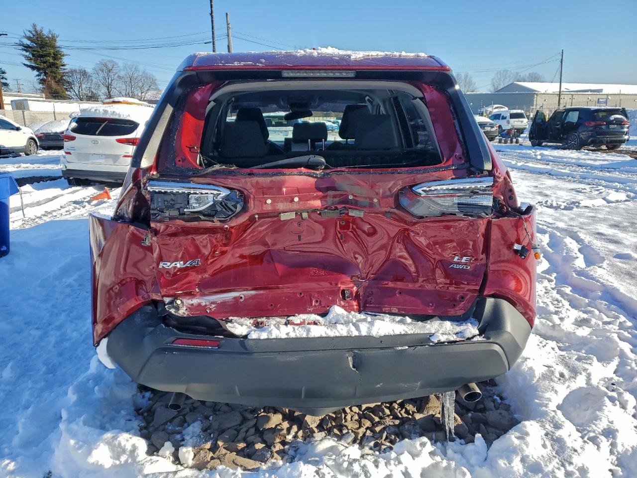2021 TOYOTA RAV4 LE photo 6