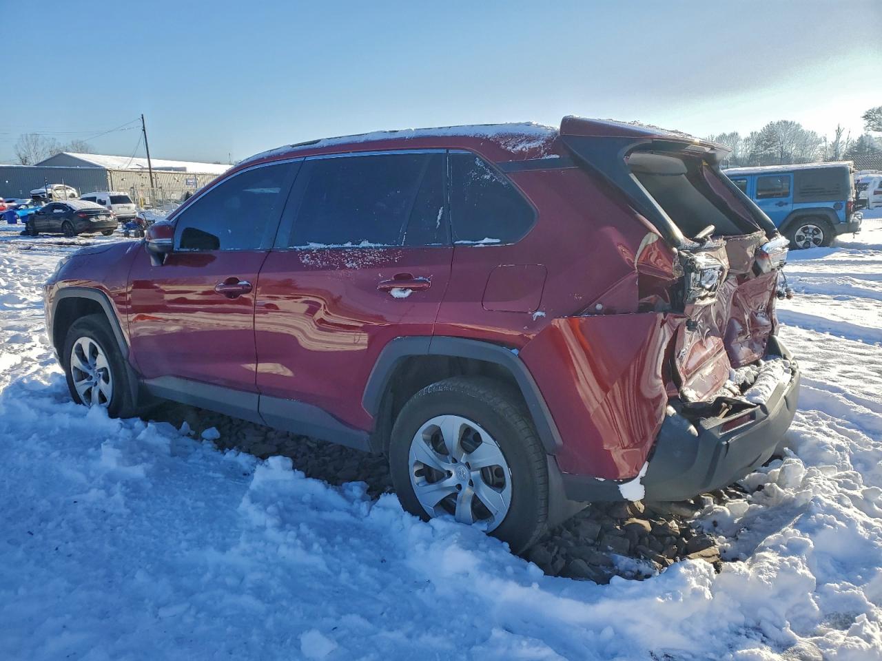 2021 TOYOTA RAV4 LE photo 2