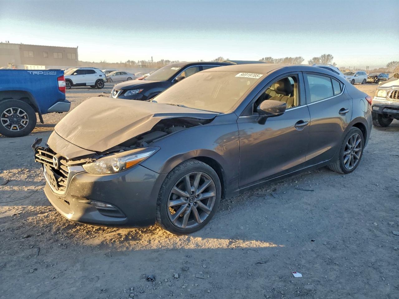 2018 MAZDA 3