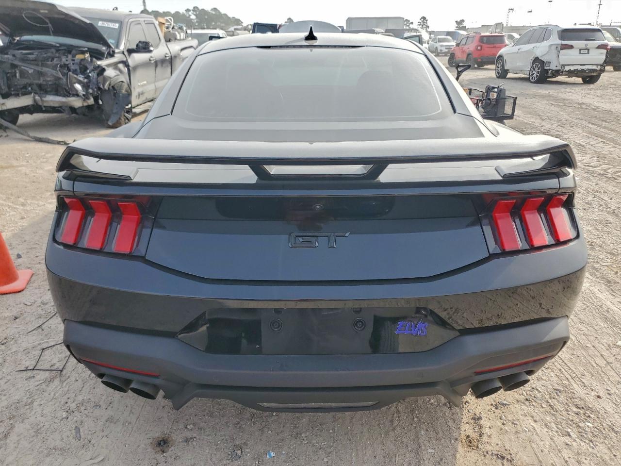 2024 FORD MUSTANG GT photo 6