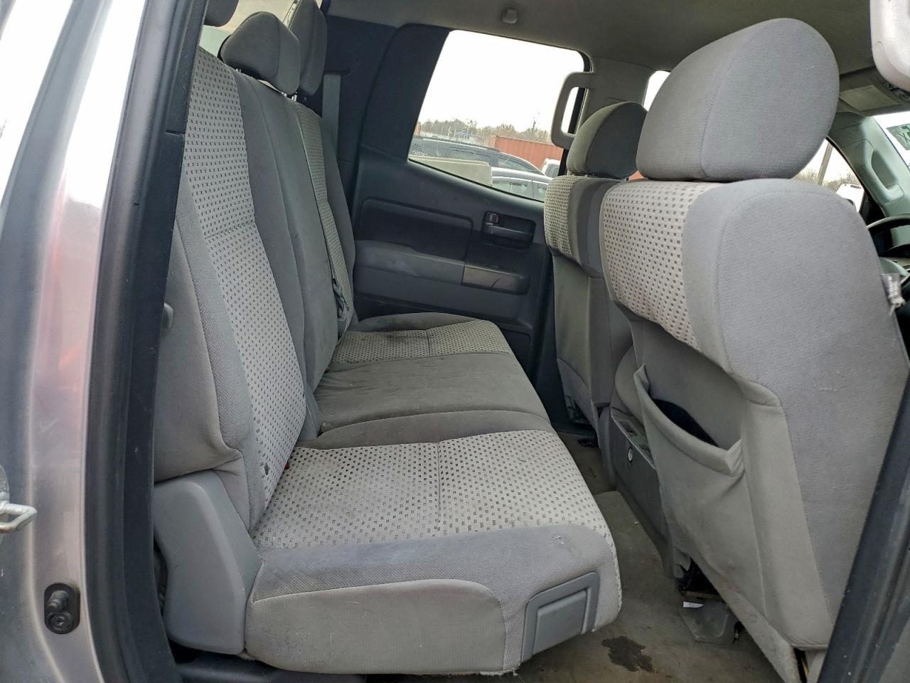 2010 TOYOTA TUNDRA DOUBLE CAB SR5 photo 10