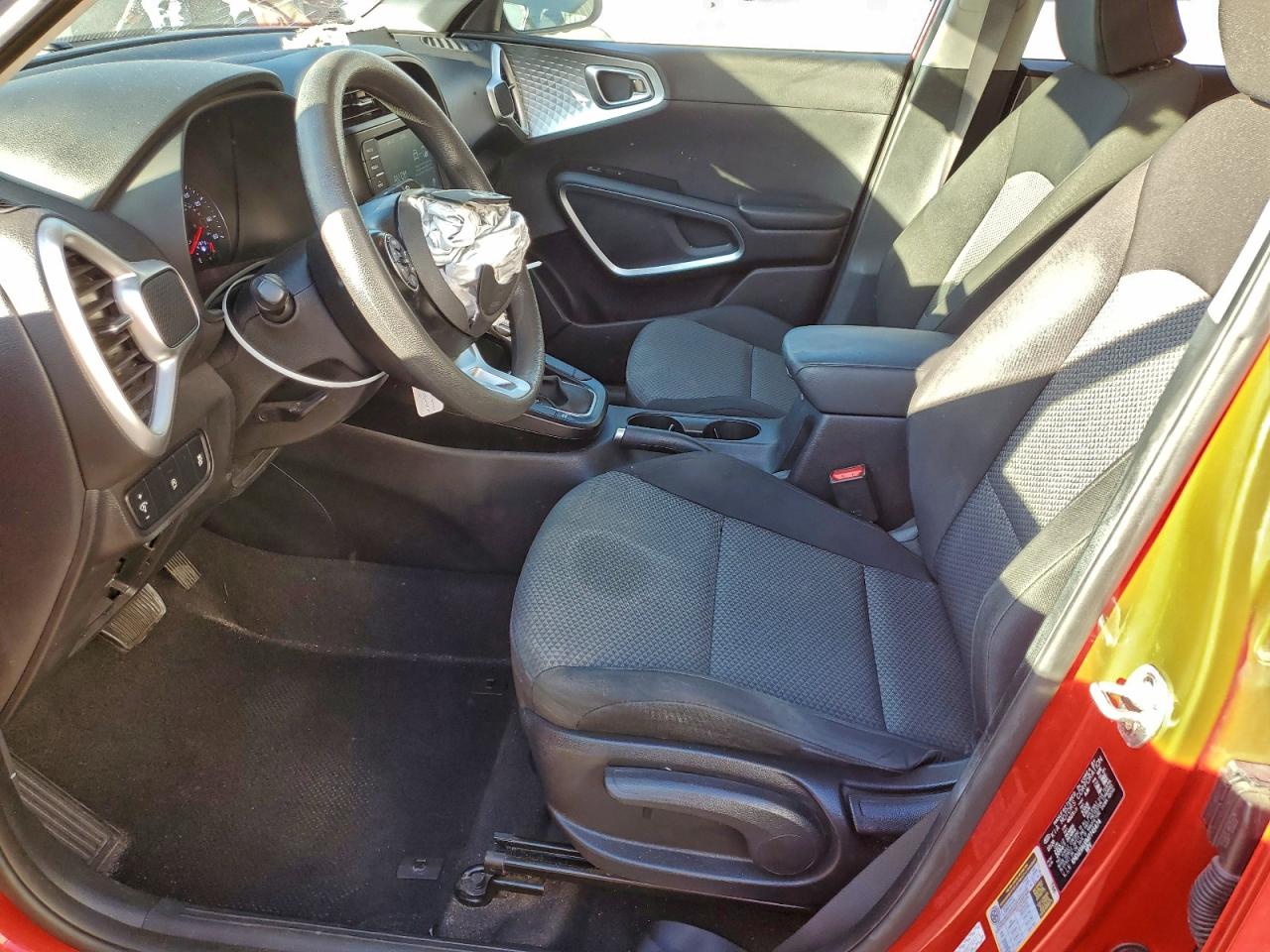2021 KIA SOUL LX photo 7