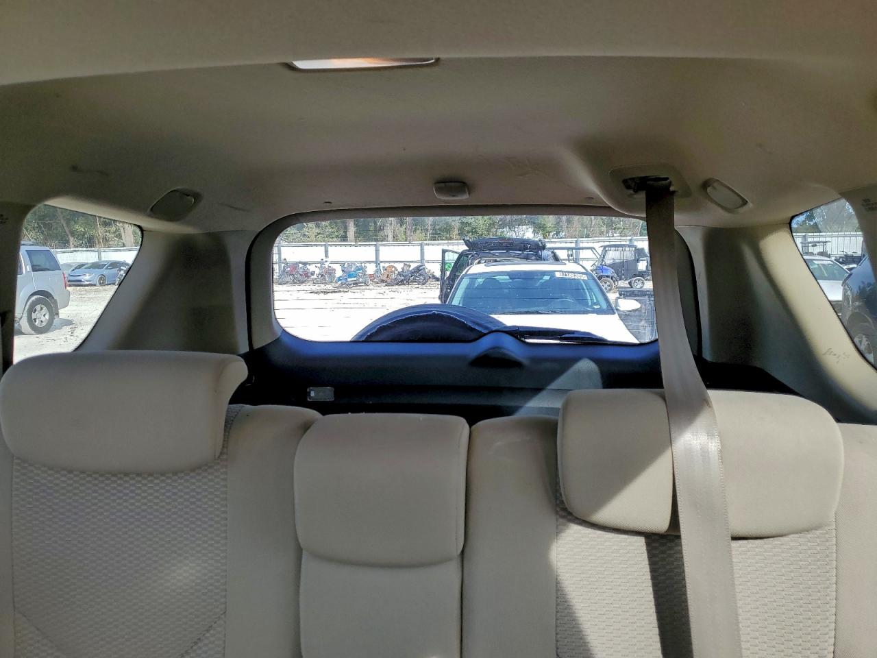 2011 TOYOTA RAV4 photo 10