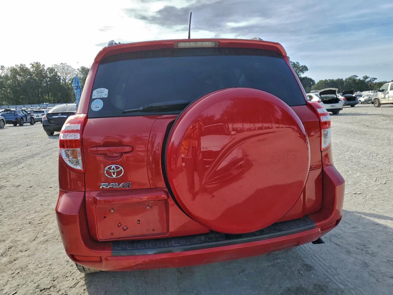 2011 TOYOTA RAV4 photo 6