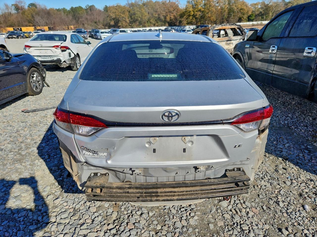 2024 TOYOTA COROLLA LE photo 16