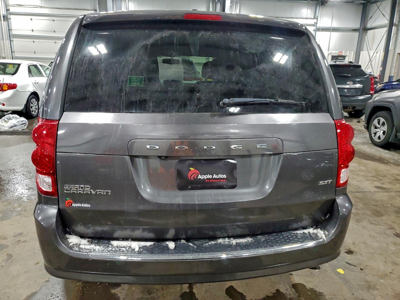 2015 DODGE GRAND CARAVAN SXT photo 6