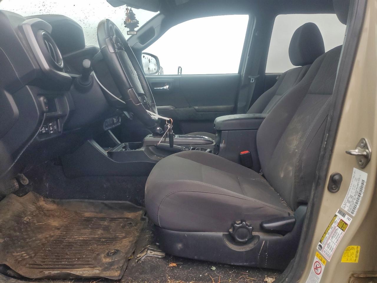 2019 TOYOTA TACOMA DOUBLE CAB photo 7