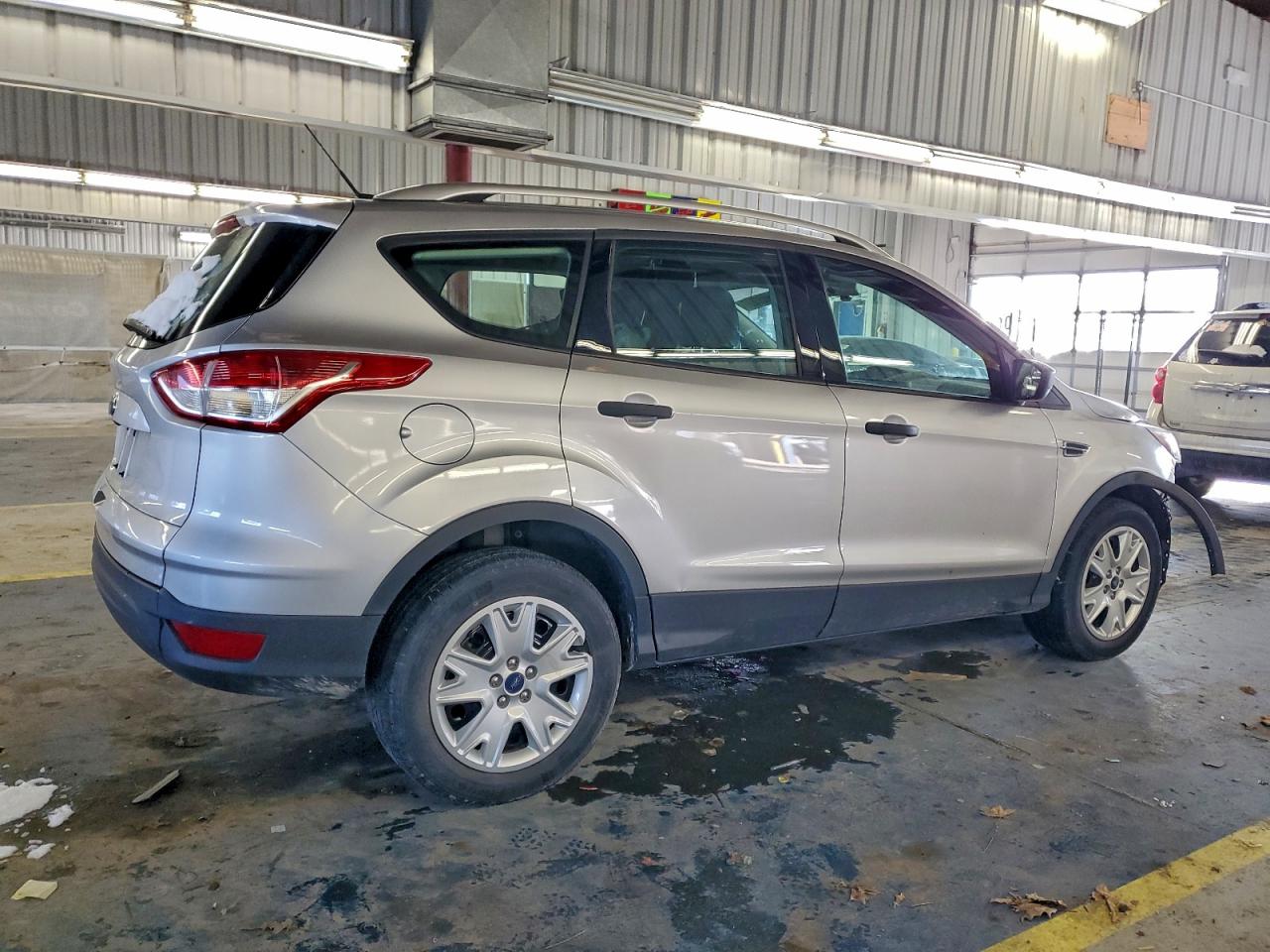 2016 FORD ESCAPE S photo 3