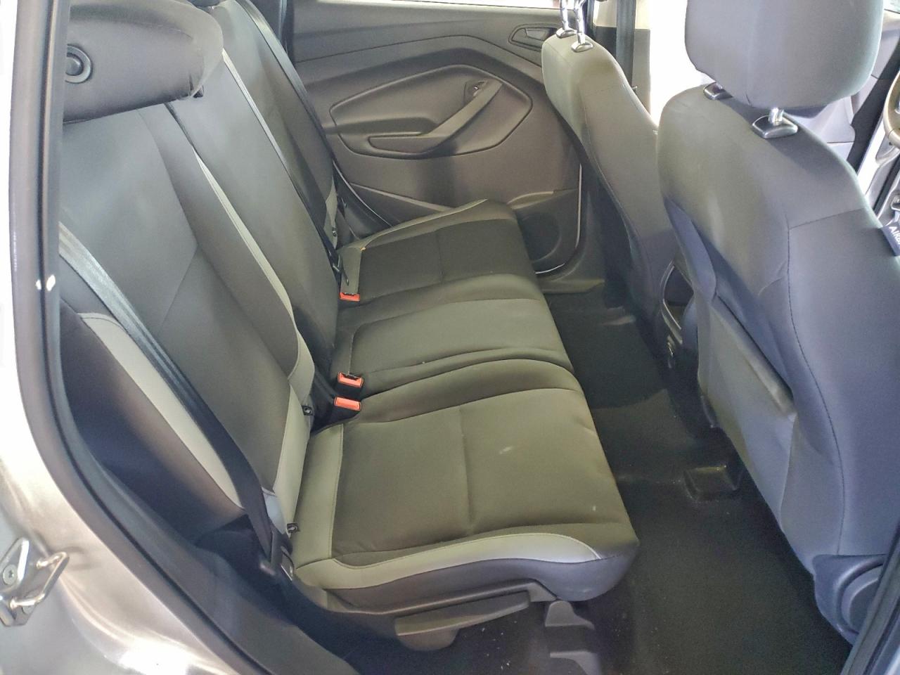 2016 FORD ESCAPE S photo 11