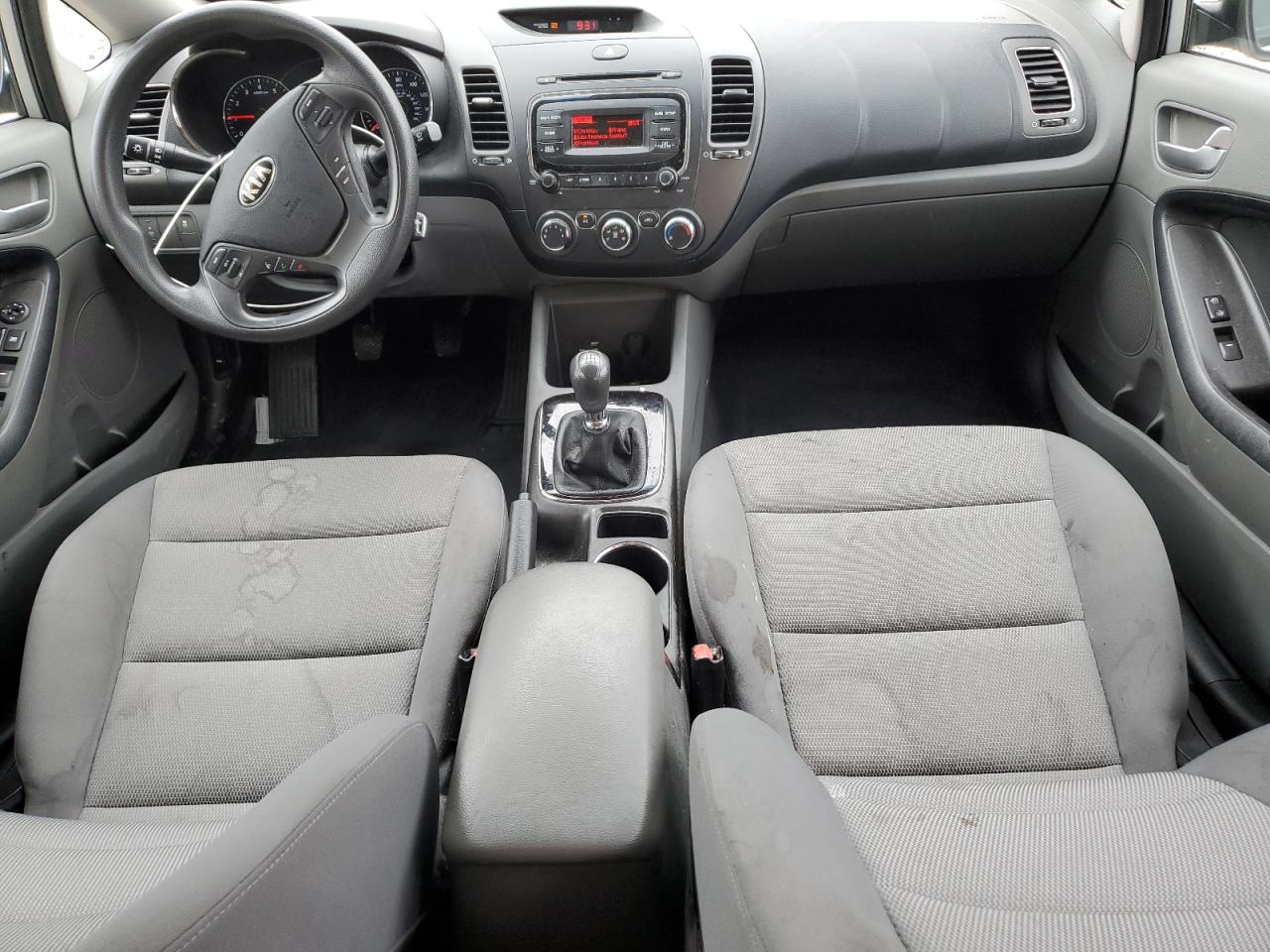 2017 KIA FORTE LX photo 15