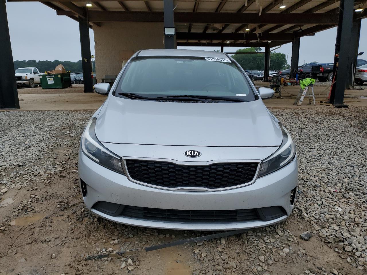 2017 KIA FORTE LX photo 9