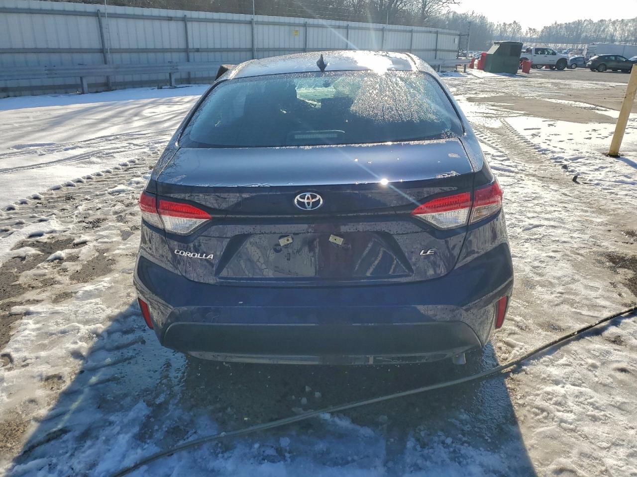 2025 TOYOTA COROLLA LE photo 6
