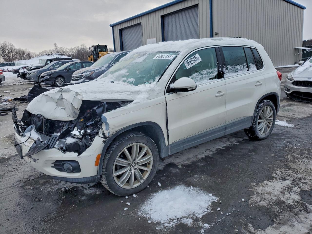 2012 VOLKSWAGEN TIGUAN
