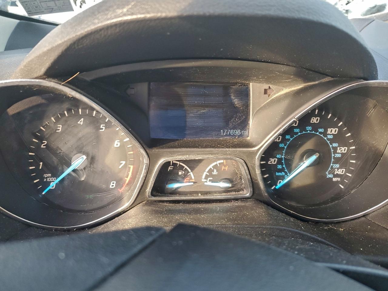 2015 FORD ESCAPE SE photo 9