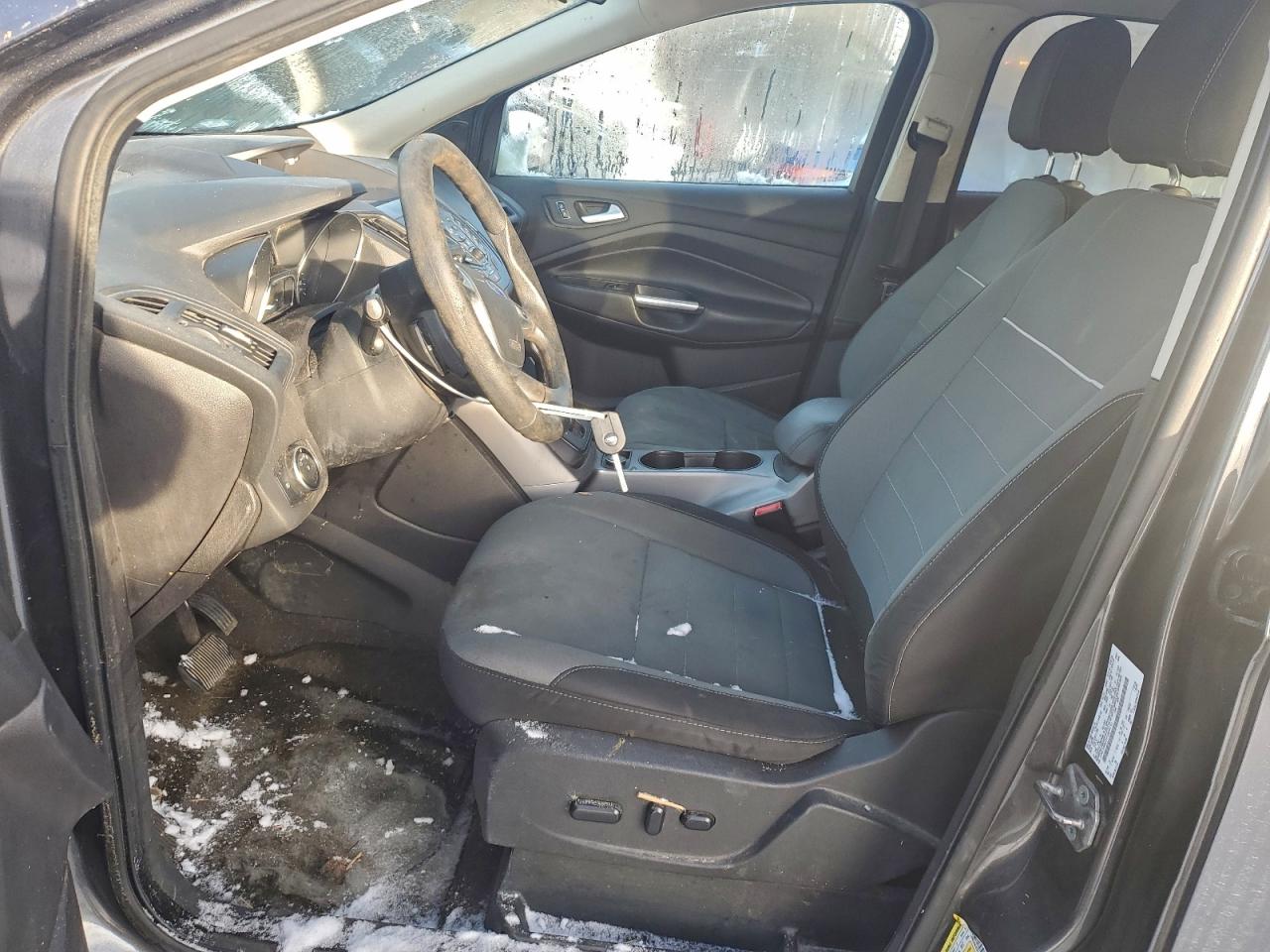 2015 FORD ESCAPE SE photo 7