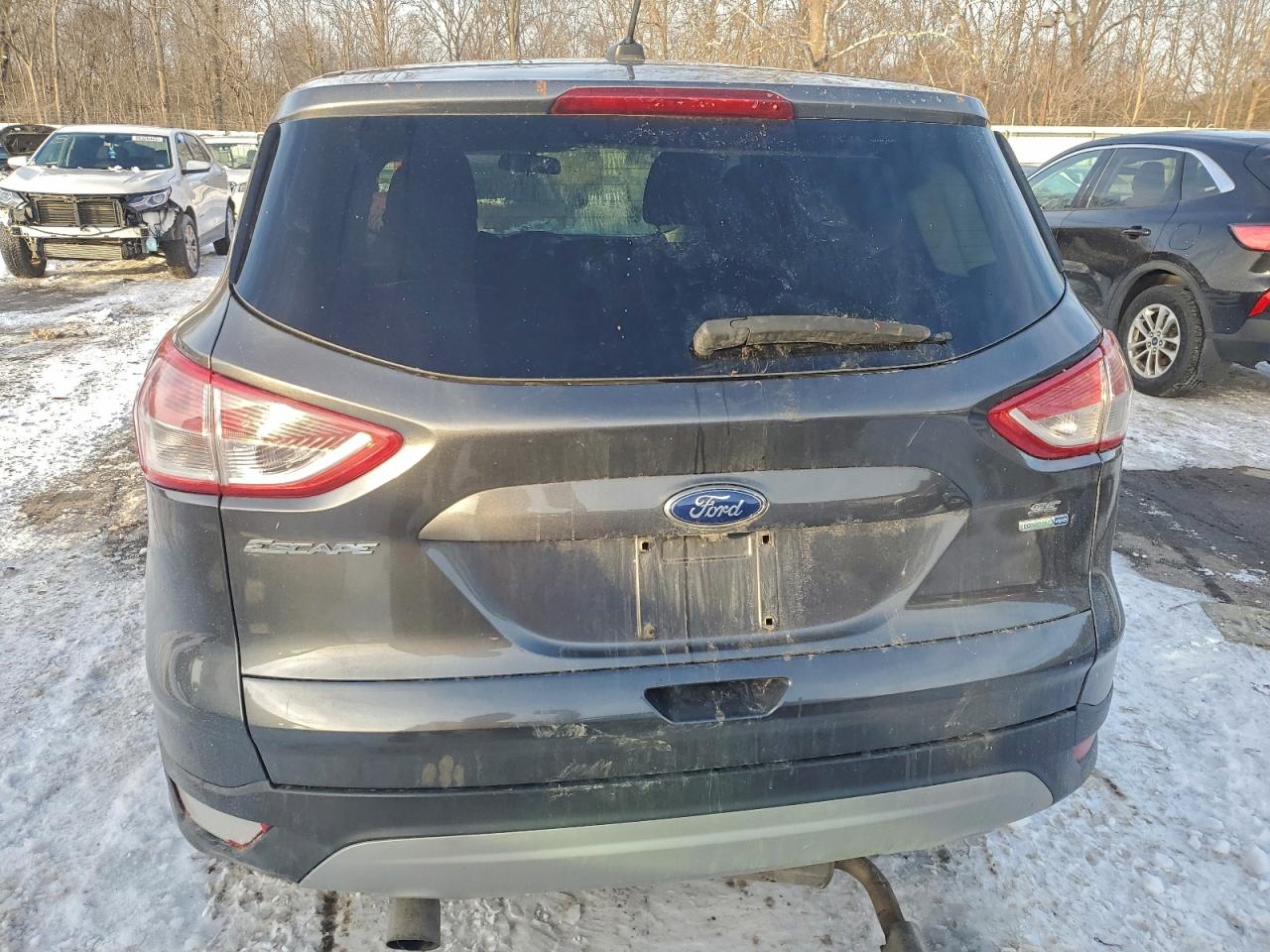 2015 FORD ESCAPE SE photo 6