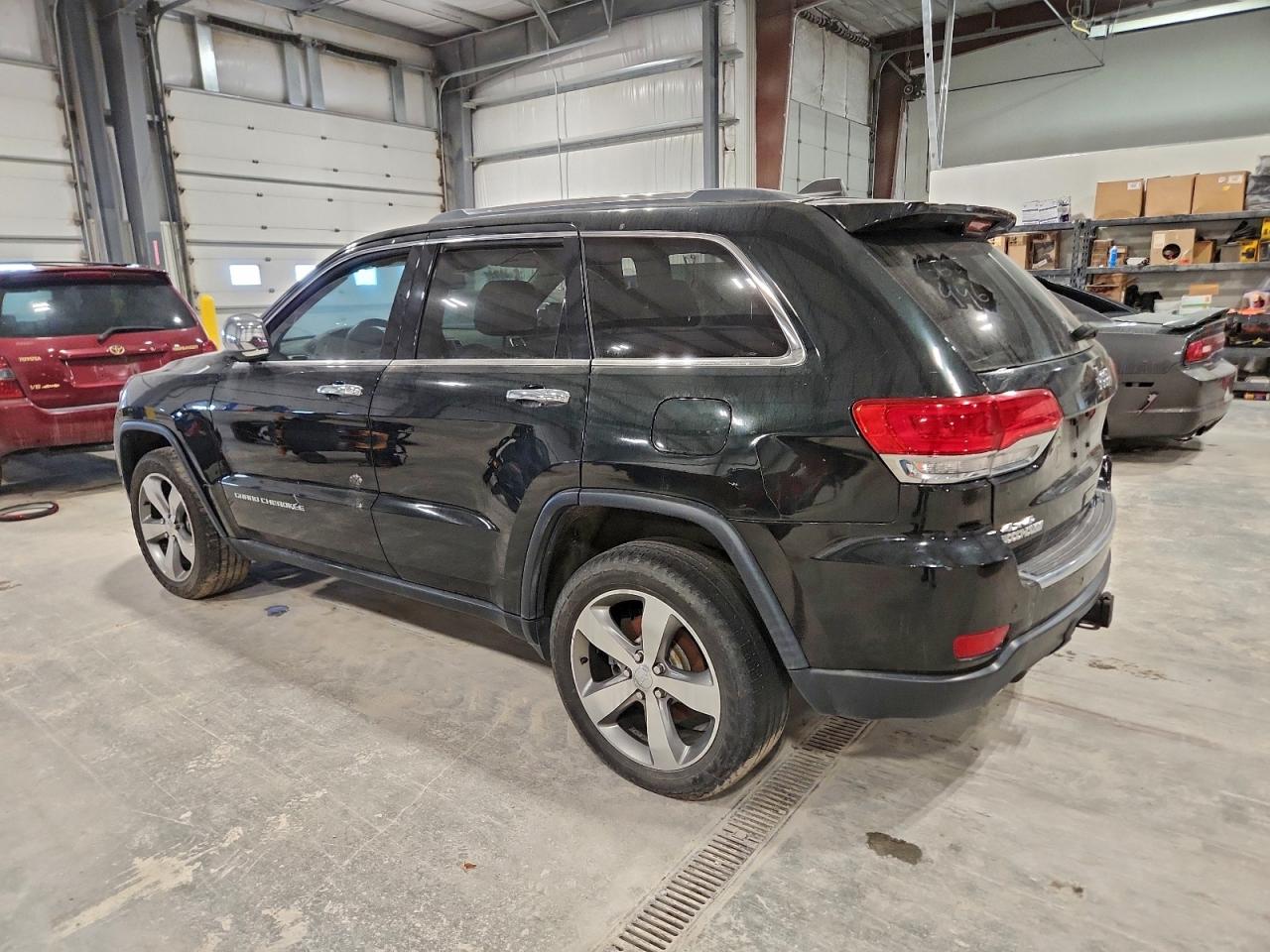 2014 JEEP GRAND CHEROKEE LIMITED photo 2